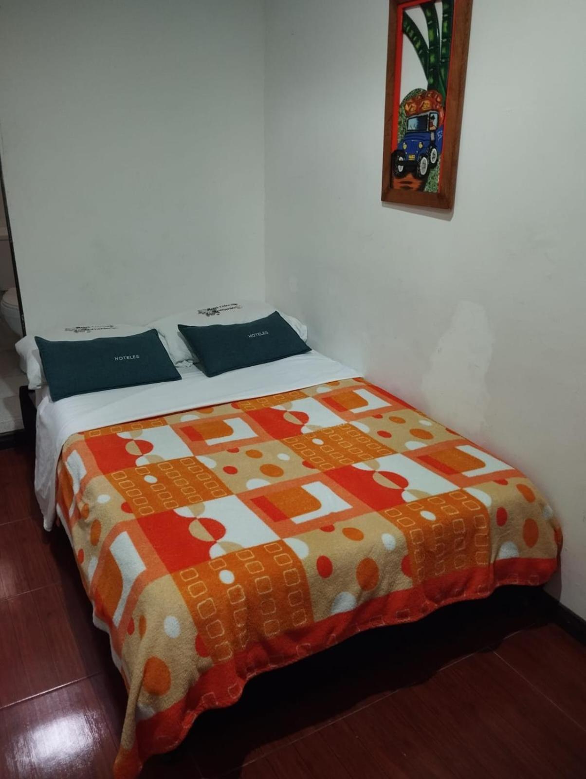 Hotel Colonial Armenia Ro Εξωτερικό φωτογραφία
