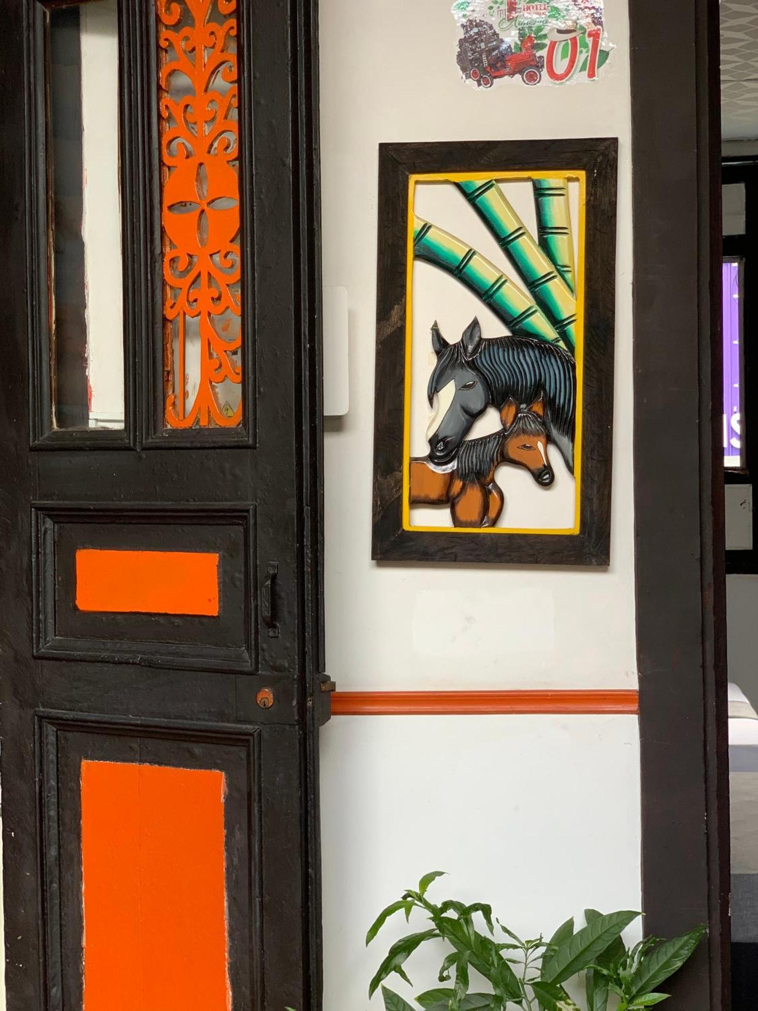 Hotel Colonial Armenia Ro Εξωτερικό φωτογραφία