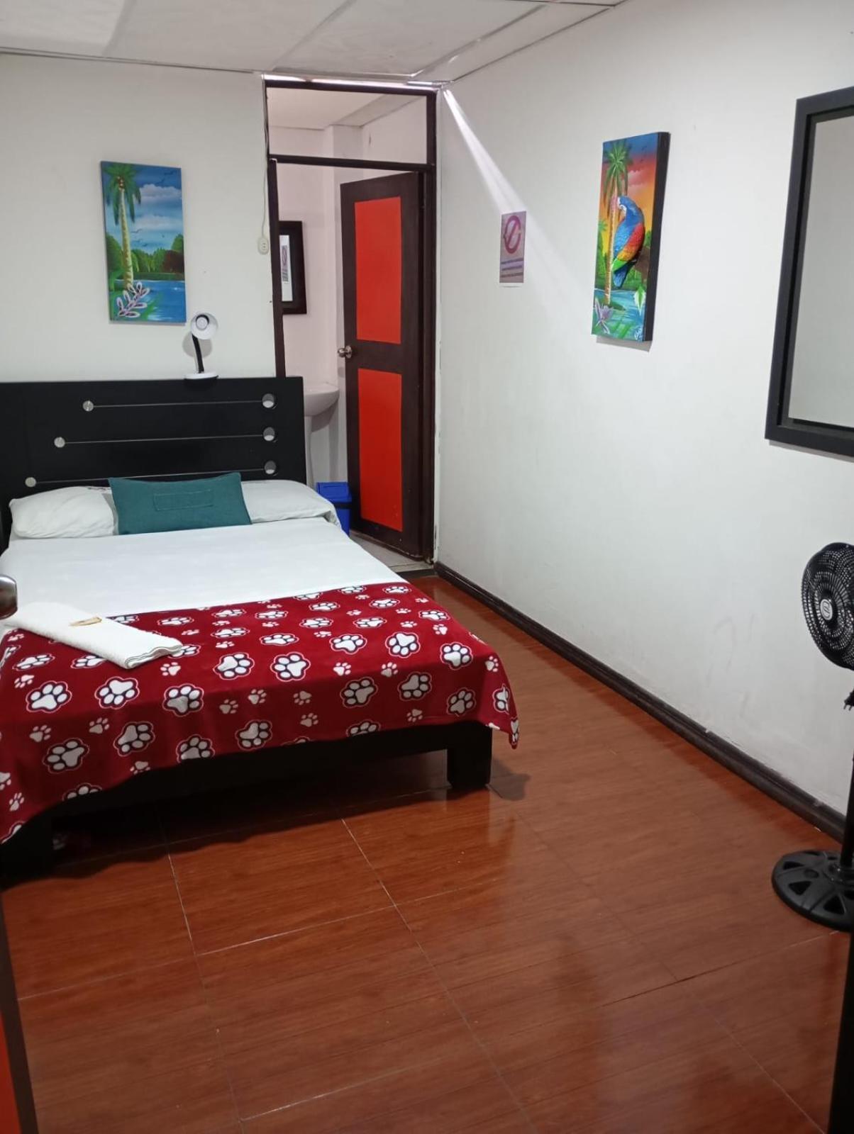 Hotel Colonial Armenia Ro Εξωτερικό φωτογραφία